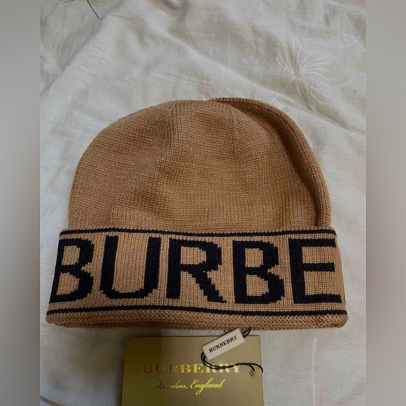 Burberry unisex beanie hat - Picture 12 of 13